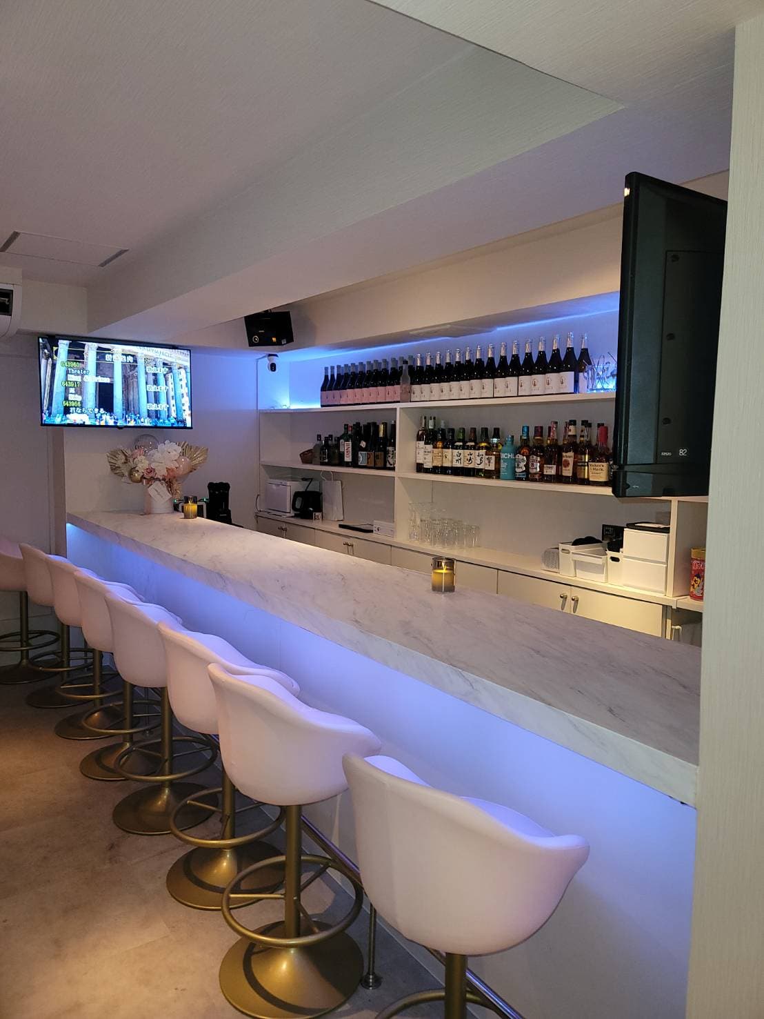 カウンター席の様子